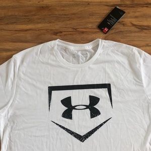 NWT Under Armour Baseball Home Plate HeatGear White T-Shirt Men’s Small